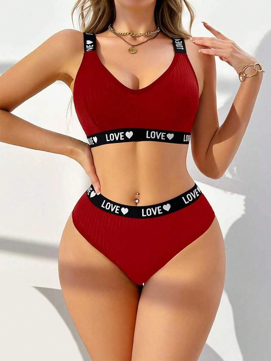 مجموعة ملابس داخلية نسائية مثيرة وراحة - Image 2